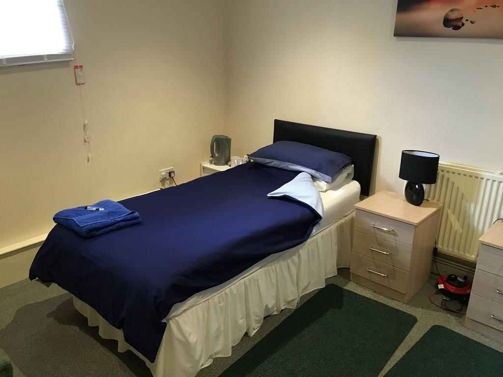 Duke Of Edinburgh Hotel Swindon Luaran gambar