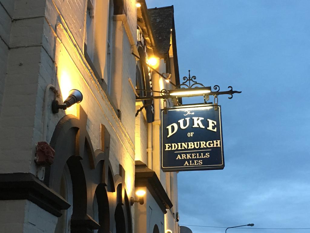 Duke Of Edinburgh Hotel Swindon Luaran gambar