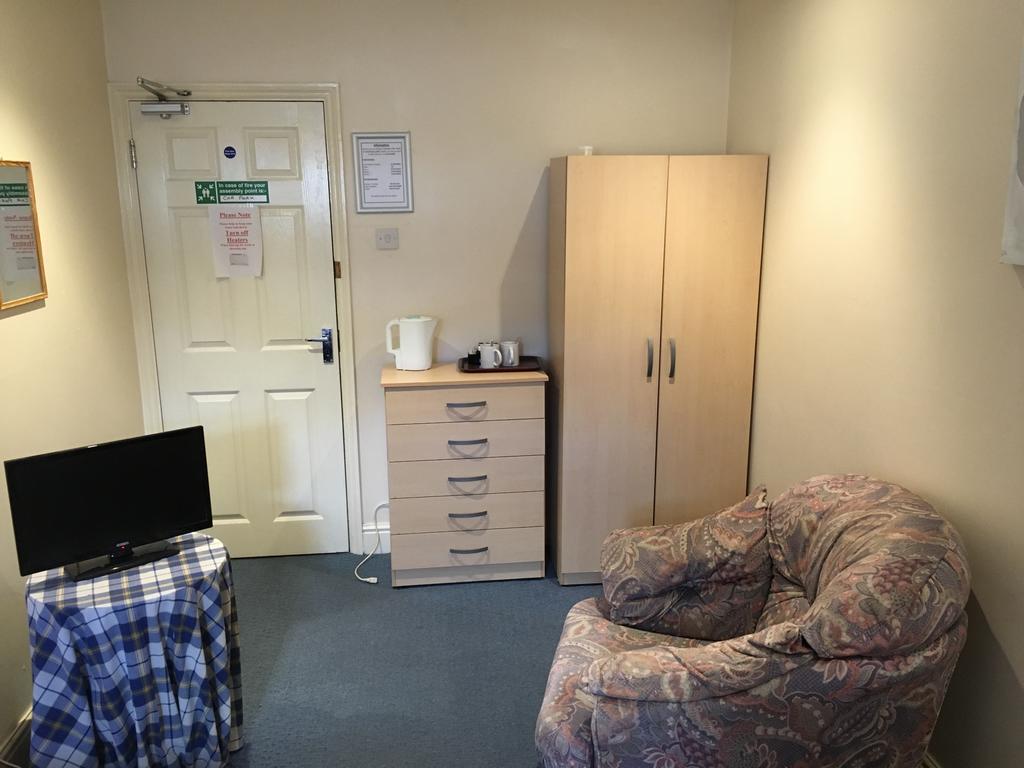 Duke Of Edinburgh Hotel Swindon Luaran gambar