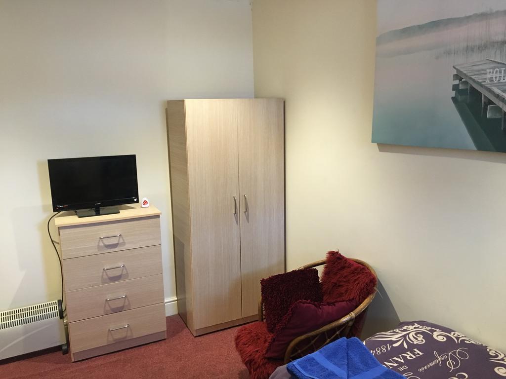 Duke Of Edinburgh Hotel Swindon Luaran gambar