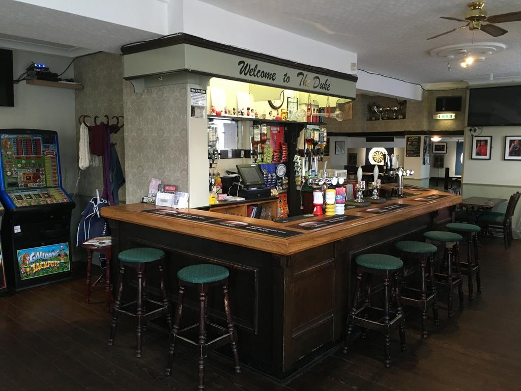 Duke Of Edinburgh Hotel Swindon Luaran gambar